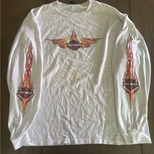 Vintage Harley-Davidson White Long Sleeve Tee with Flame Graphics